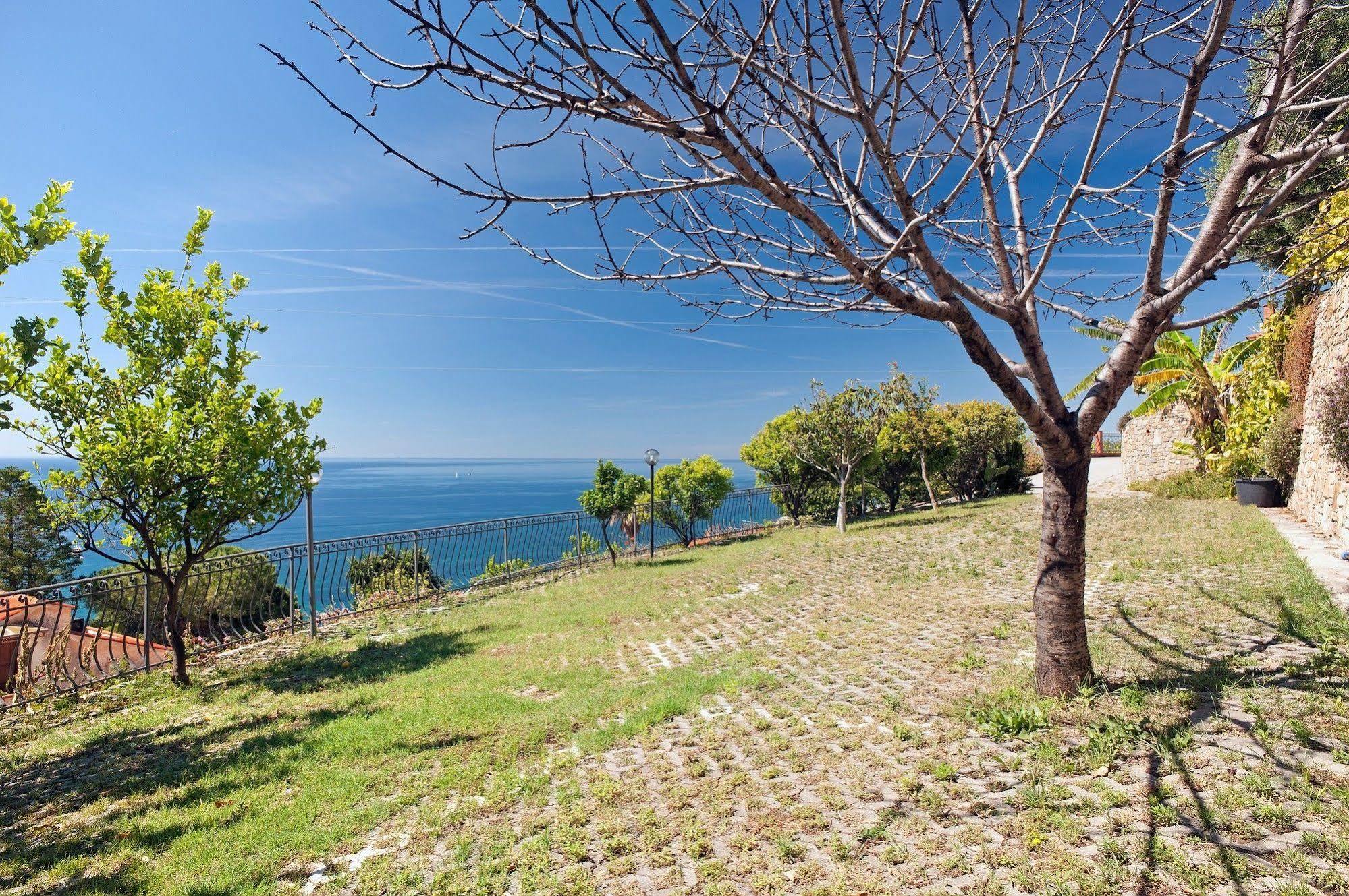Le Terrazze Vacanze Apartment Sanremo